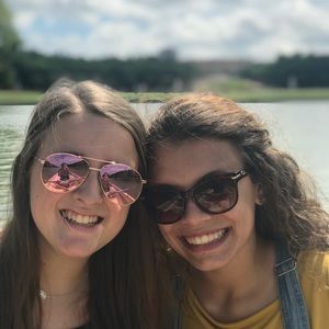 Meet your Posher, Cameron